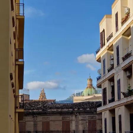 Panormus Home&apartaments شقة *